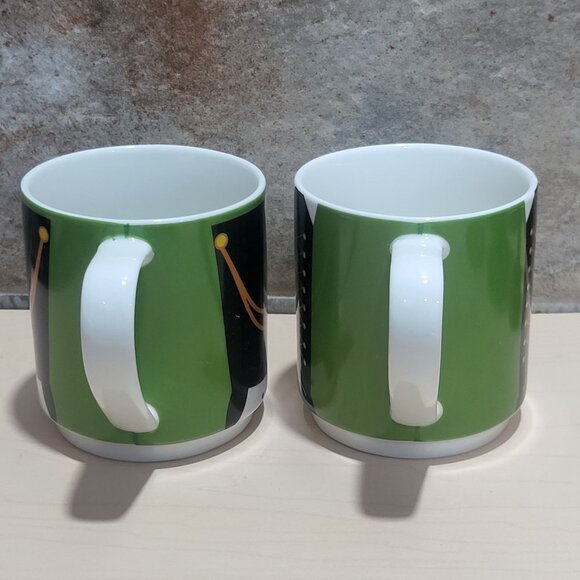 Maxwell & Williams Two Stackable Mugs Nutcracker Toy Soldier You're A Doll Coll - Picture 5 of 11